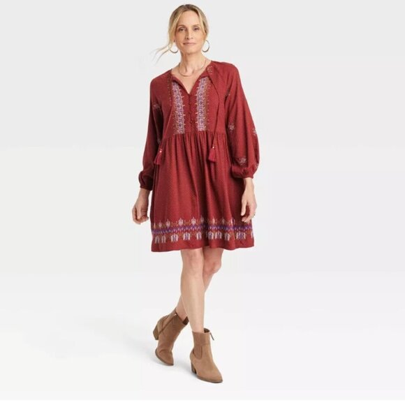 Knox Rose Dresses & Skirts - Knox Rose Embroidered Tassel tie boho long sleeve dress.